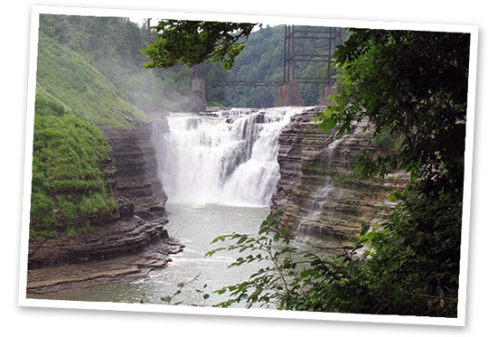 Letchworth_lower-falls.jpg