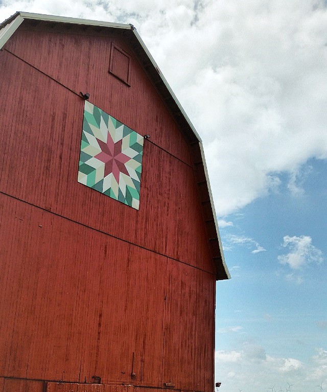 barn pic 1 EJS.jpg